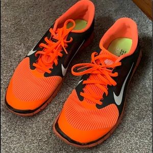 Men’s Nike sneaker